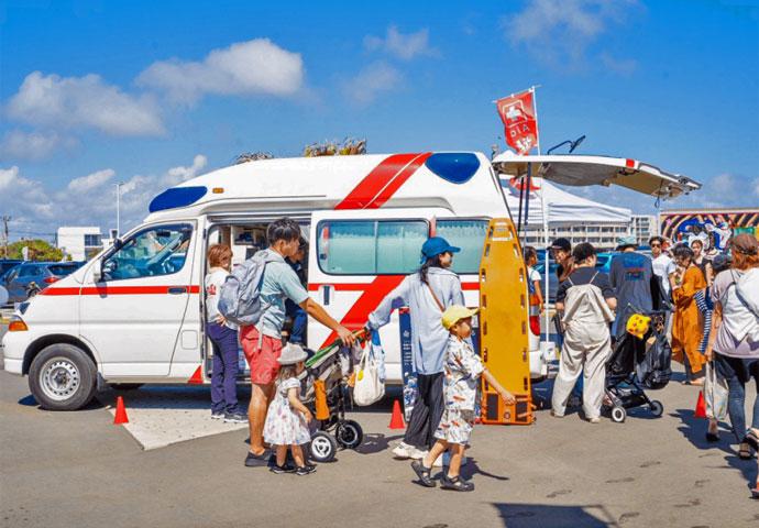 自社保有の救護車
